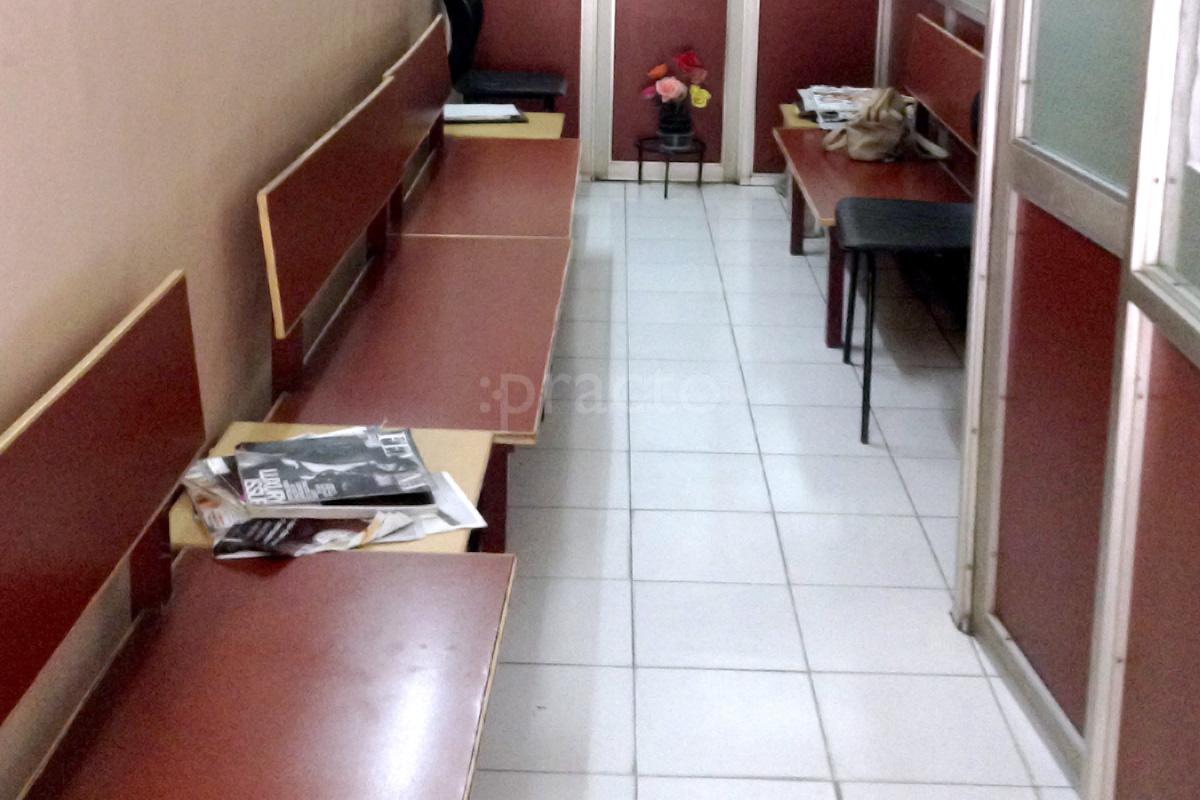 Waiting Area at Dr. Parwin M. Davierwala's Clinic Camp Pune