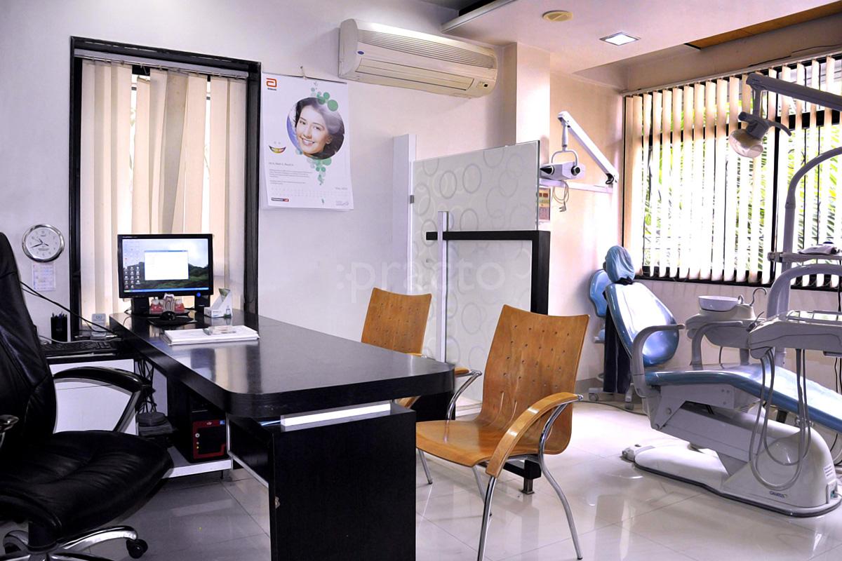 Consultation Room at Dr. Potdar Dental Care Center Nigdi-Pradhikaran Pune