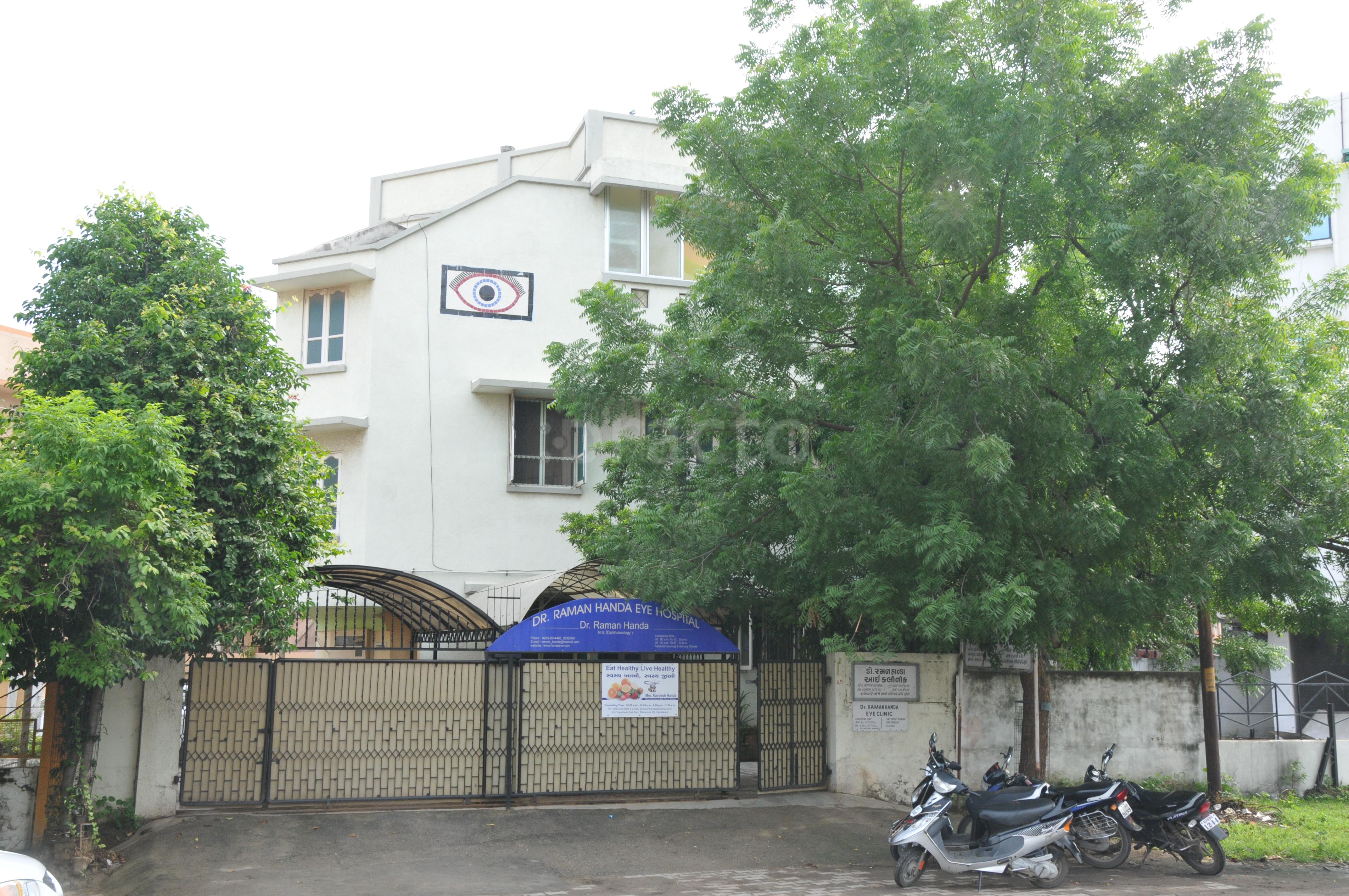 Dr Raman Handa Eye Hospital Makarpura Vadodara