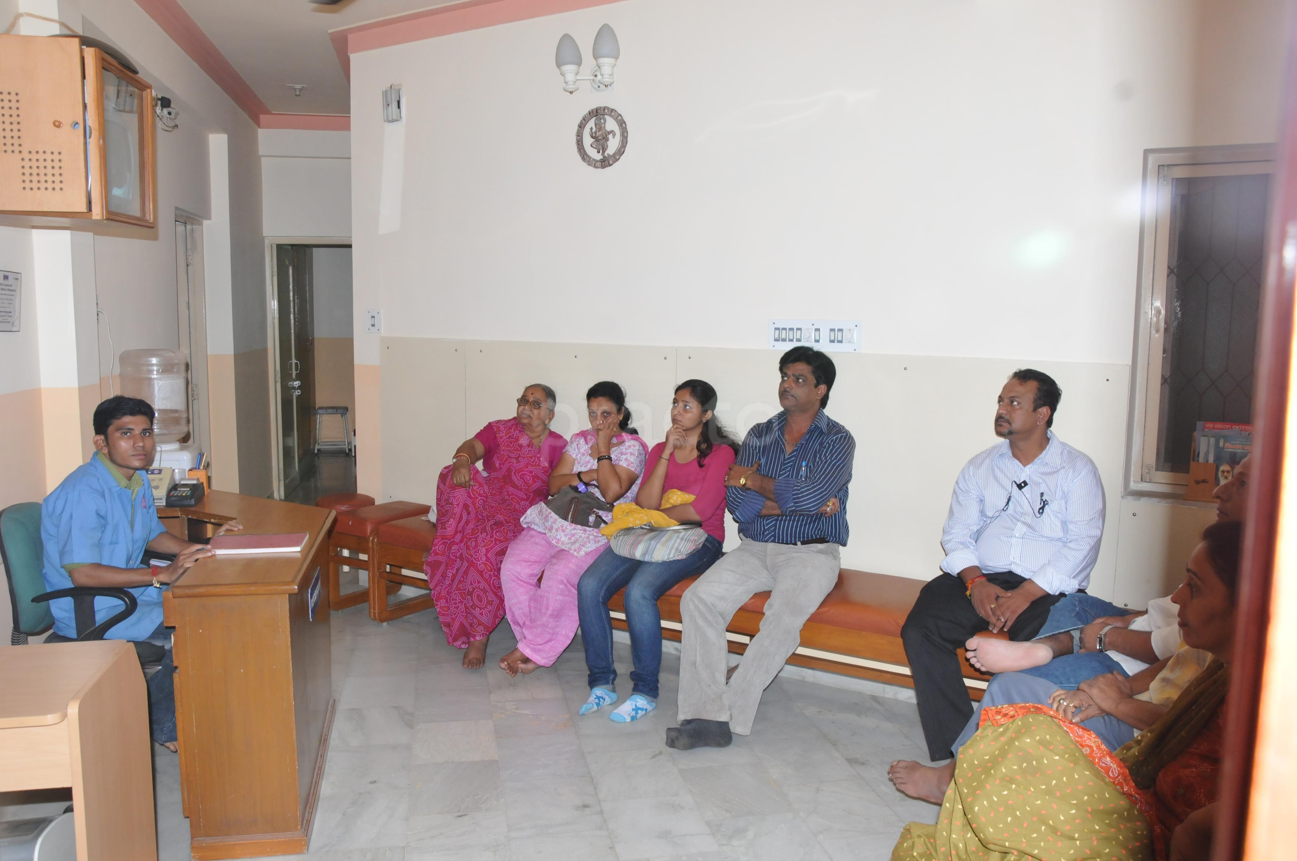 Dr Raman Handa Eye Hospital Makarpura Vadodara