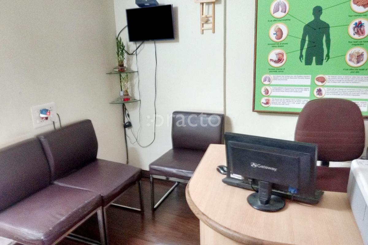 Waiting Area at Dr Rashmi's Dental Clinic Dharampeth Nagpur