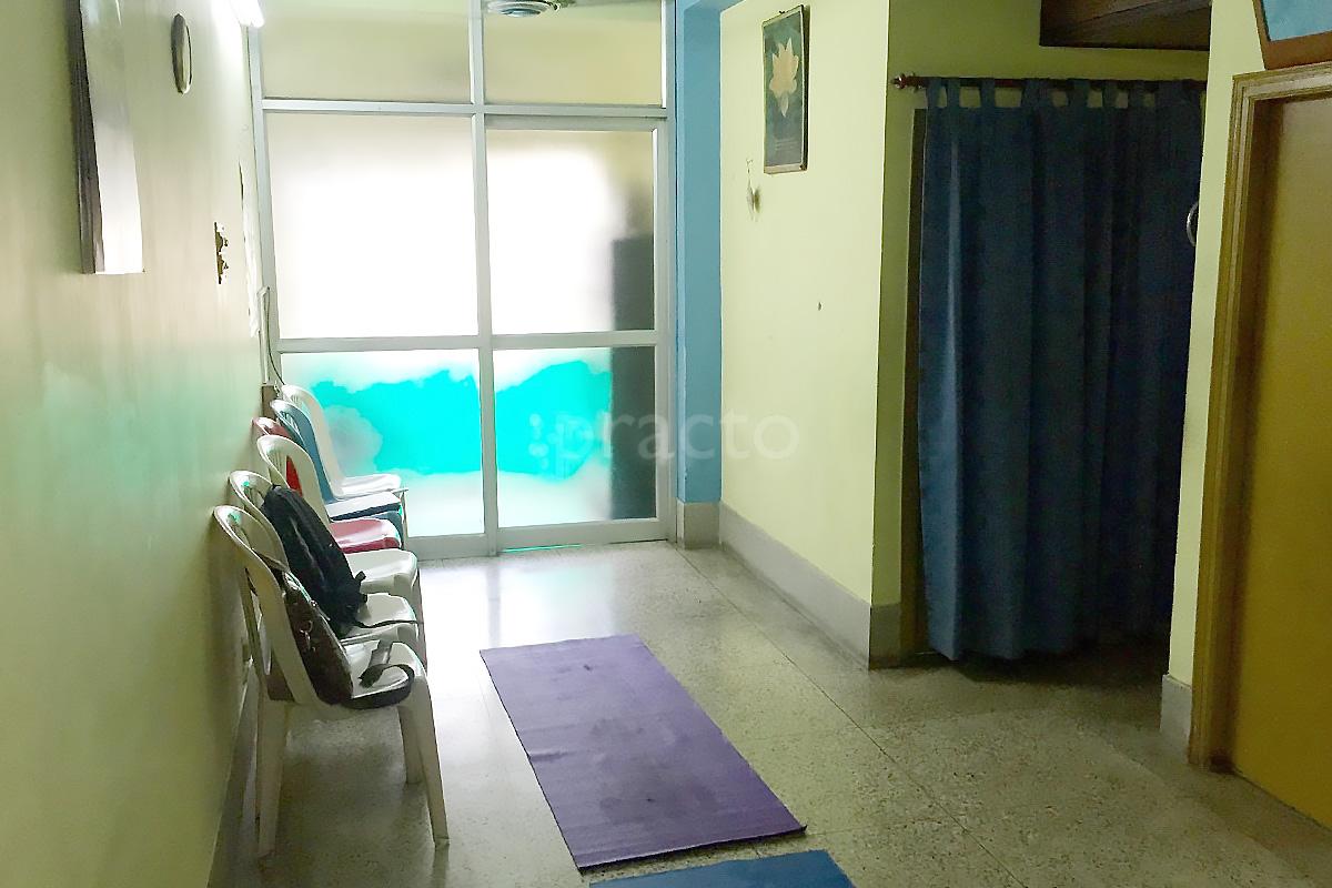 Waiting Area at Dr. Roychowdhury's Wellness Clinic Behala Kolkata