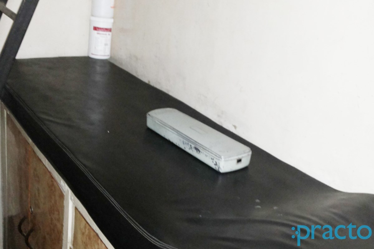 OPD/Ward at Dr. S.V. Sethiya's Clinic Bhavani Peth Pune
