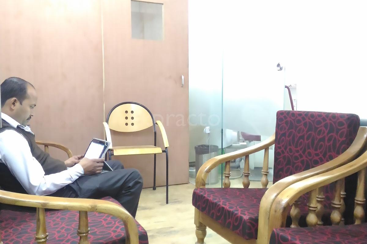 Waiting Area at Dr. Sachdeva's Multi Speciality Dental Clinic Greater Kailash Part 2 Delhi