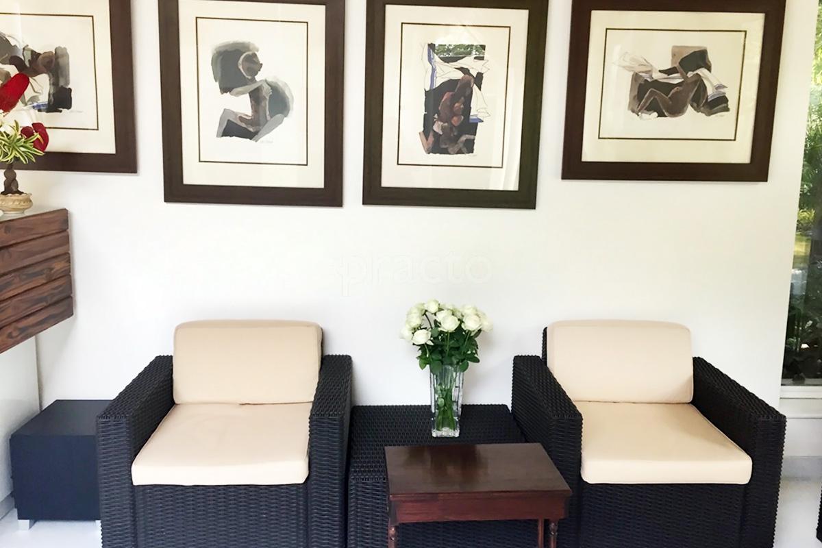 Waiting Area at Dr. Sahni's Dental Clinic New Friends Colony Delhi