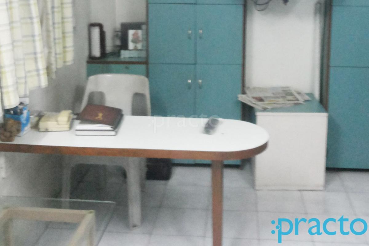 Reception at Dr.Sandeep Parkhi's Psychiatry Clinic Satara Road Pune