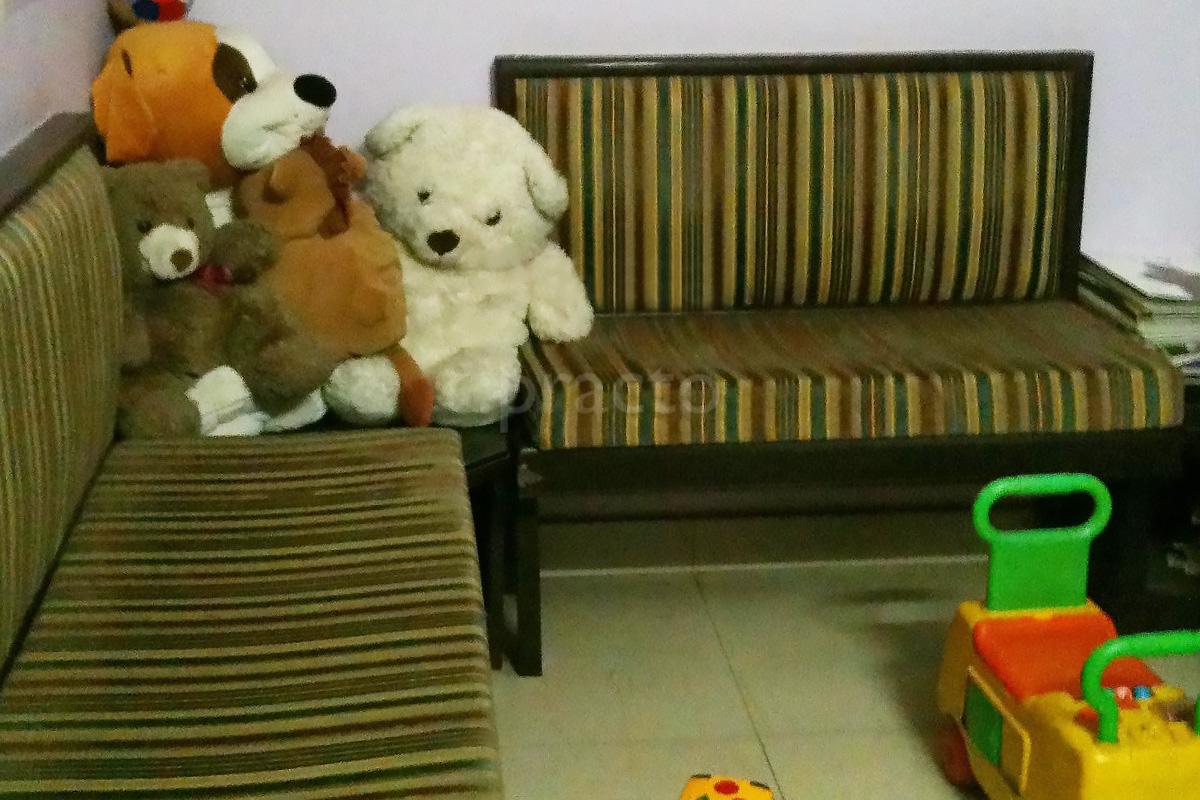 Waiting Area at Dr. Sangeeta Subudhi Clinic Vasant Kunj Delhi