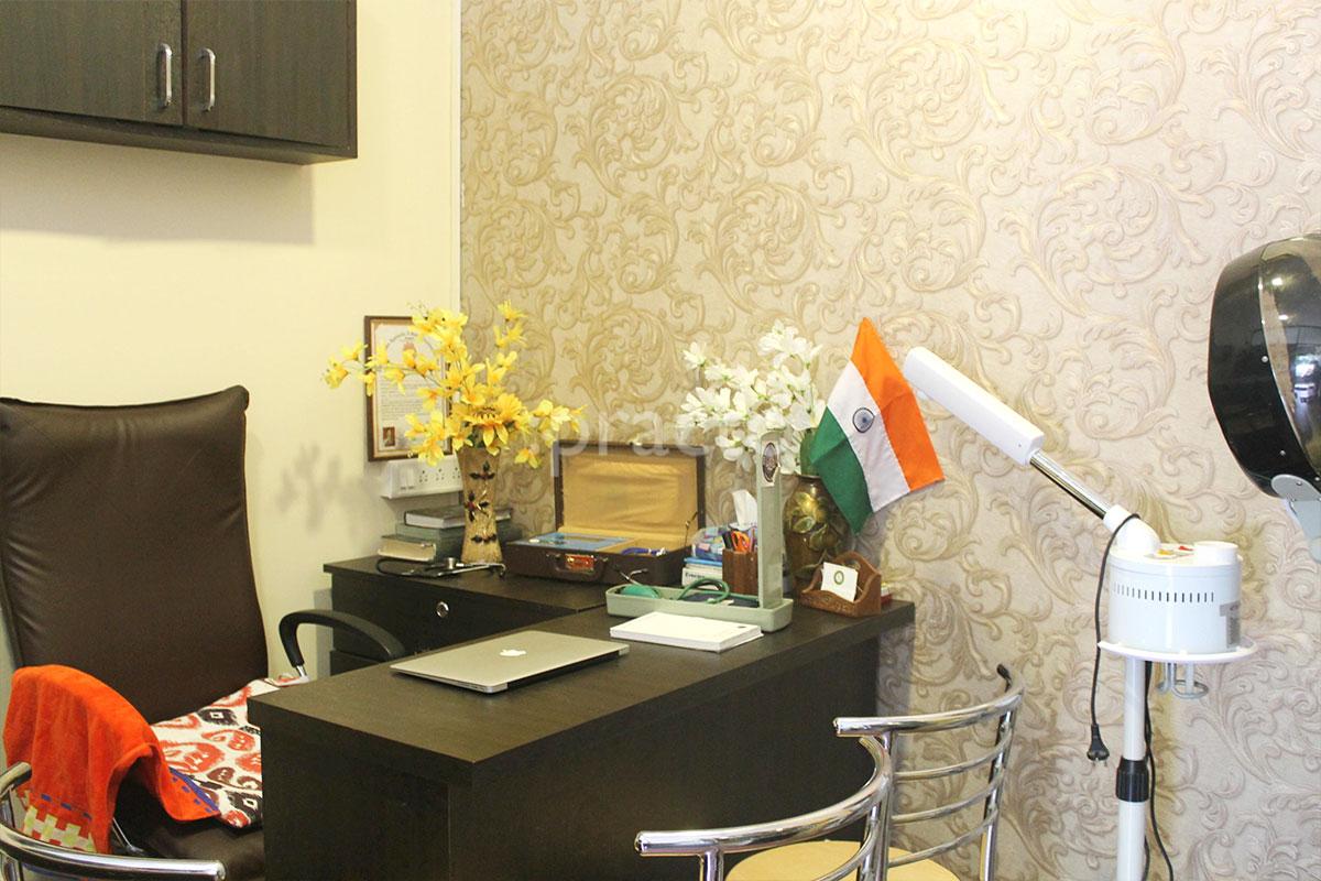 OPD/Ward at Dr.Seema's Clinic & Hijamah Center Kumaraswamy Layout Bangalore