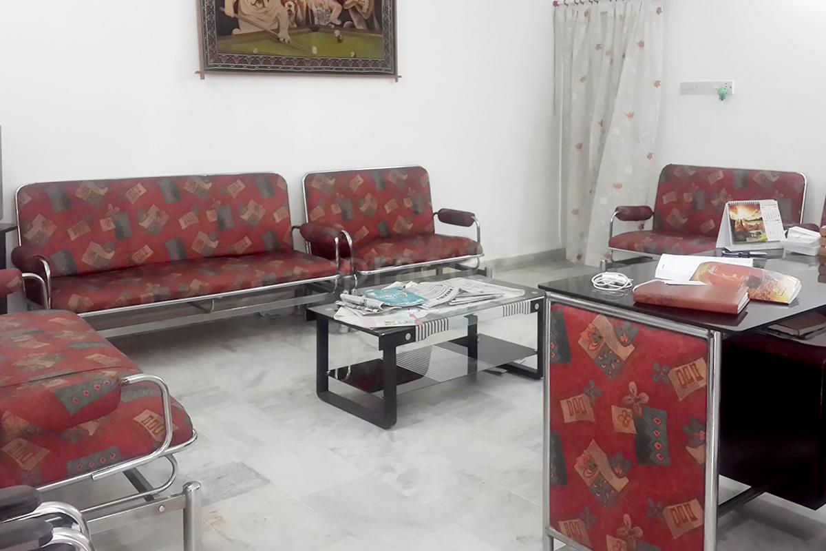 Waiting Area at Dr. Shailendra Bhandari Indore Dental Clinic Old Palasia Indore
