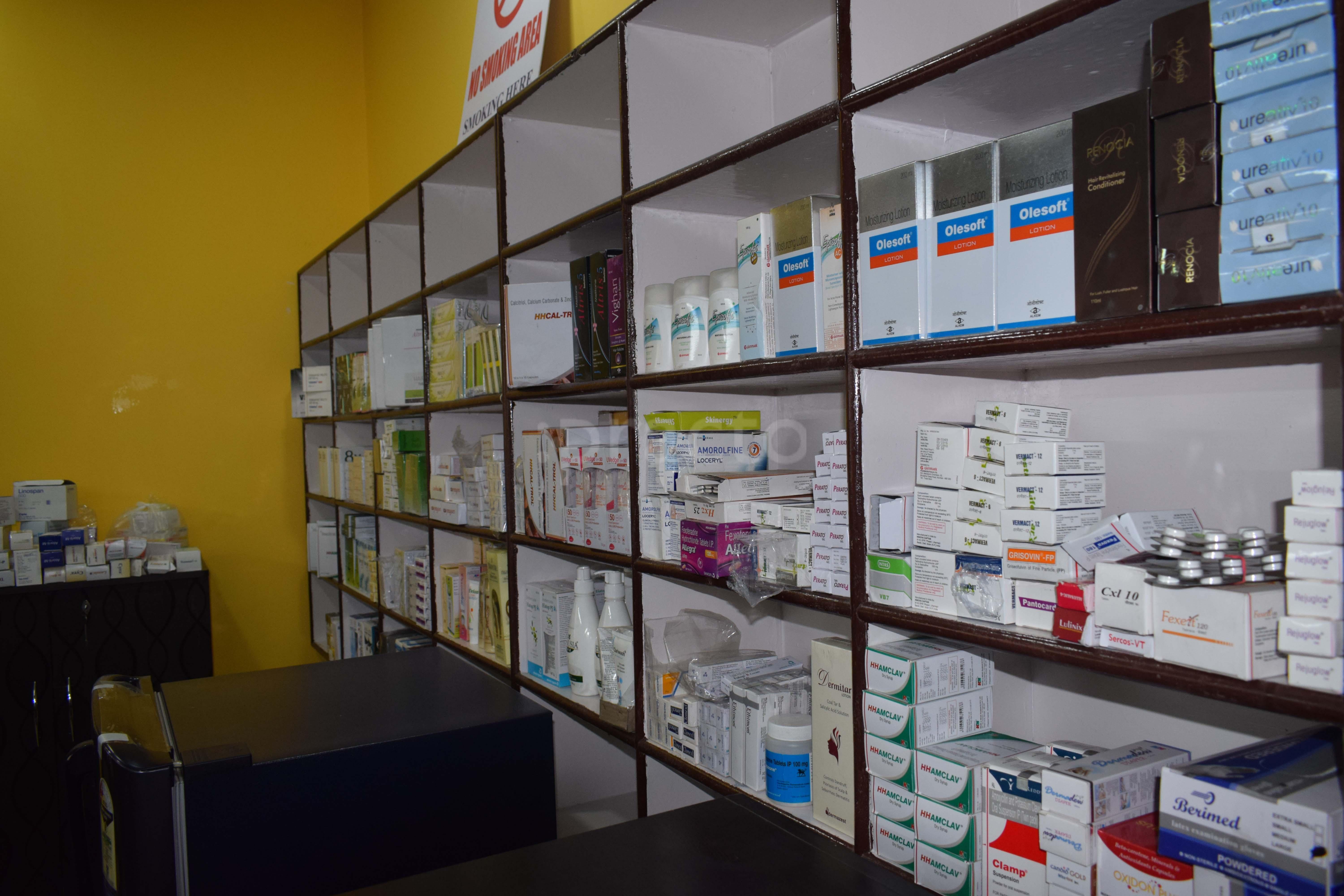 Amenities at Dr Shuchis Revival Skin and Chest Clinic Najafgarh Delhi