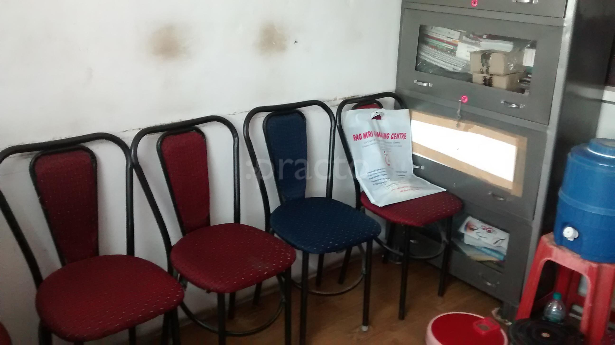 Waiting Area at Dr. Shyamal Anand Eye Clinic Indira Nagar Lucknow