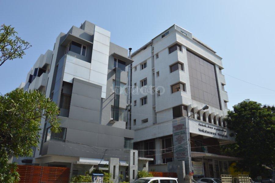 Entrance at Dr. Sitaram's Psychiatry Centre Nandanam Chennai