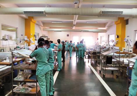 ICU at Dr Srikanth K V Md Dm Clinic Hosur Road Bangalore