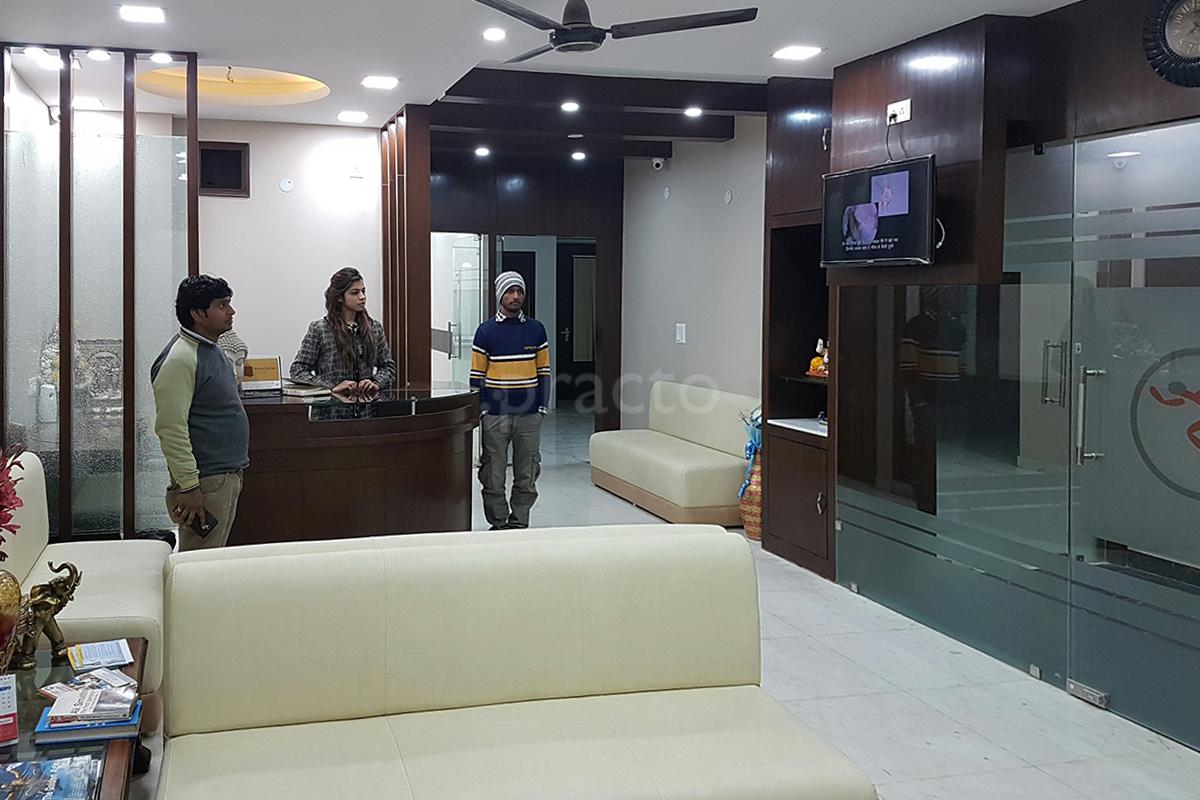 Entrance at Dr. Srivastav's Prime Speciality Clinic Anand Vihar Delhi
