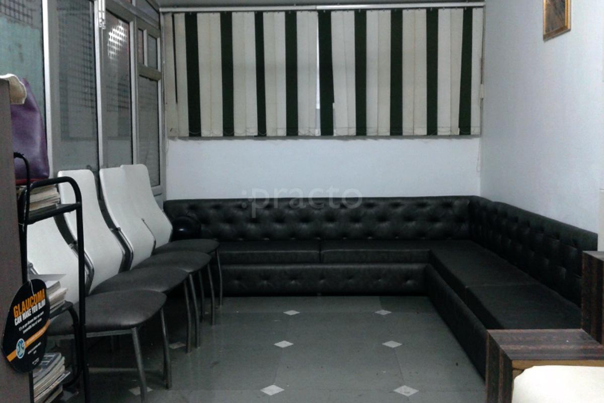 Waiting Area at Dr Uma Agarwal Clinic Ashok Nagar Kanpur
