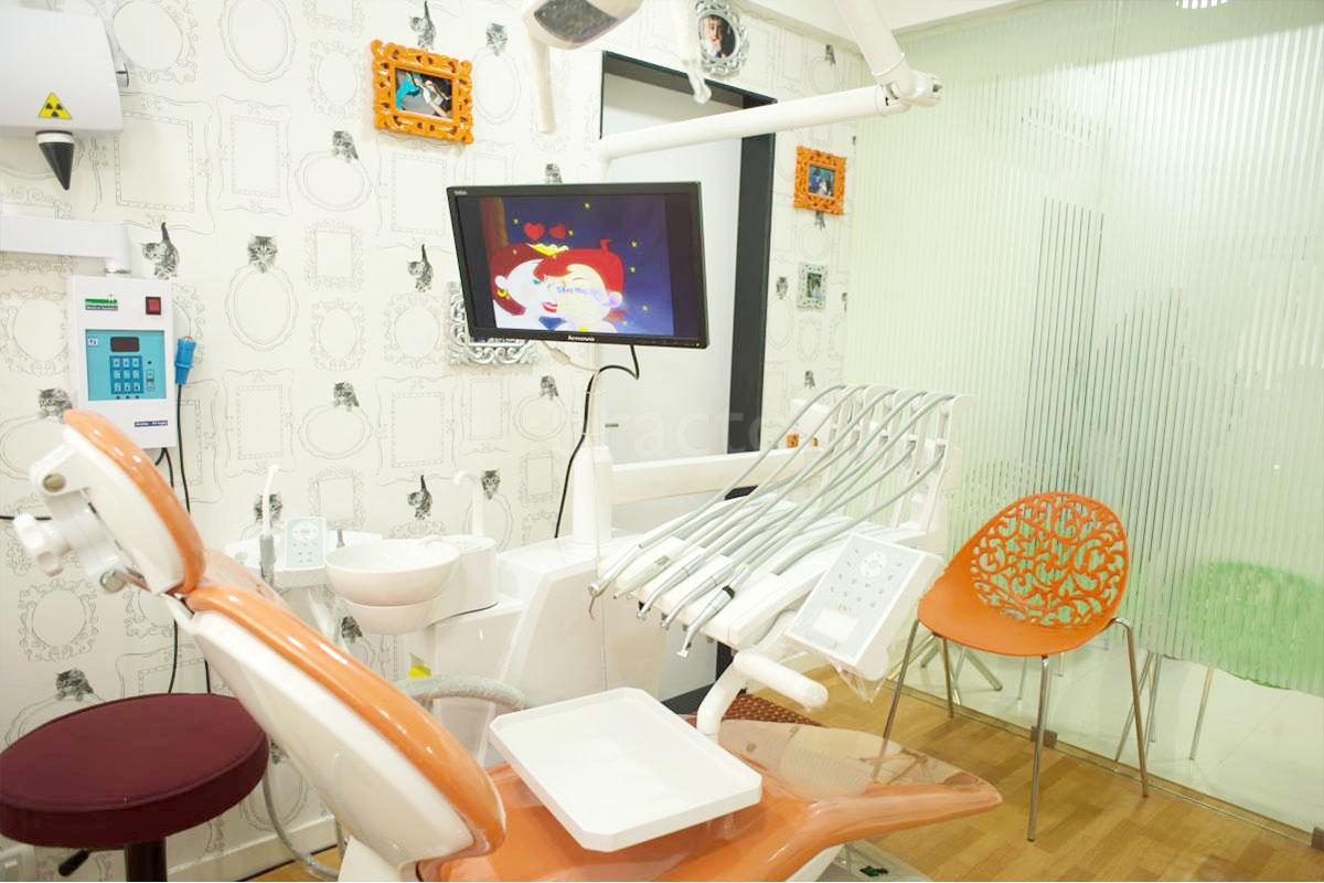OPD/Ward at Dr Varsha Daryanani's Crown Corner Nariman Point Mumbai
