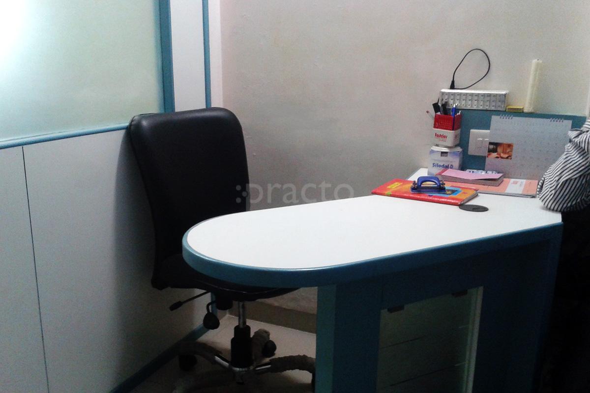 OPD/Ward at Dr. Vineet Jain's Clinic Sapna Sangeeta Indore