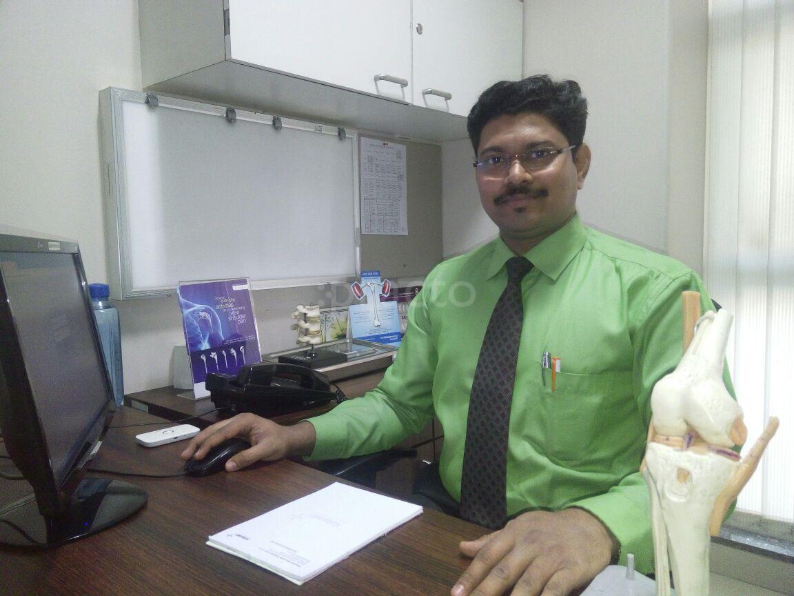 OPD/Ward at Dr. Murkute's O2 Bone and Eye Care Kharadi Pune