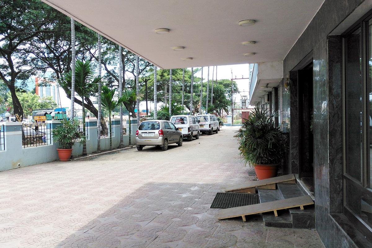 Entrance at DRJ Hospital Kolathur Chennai