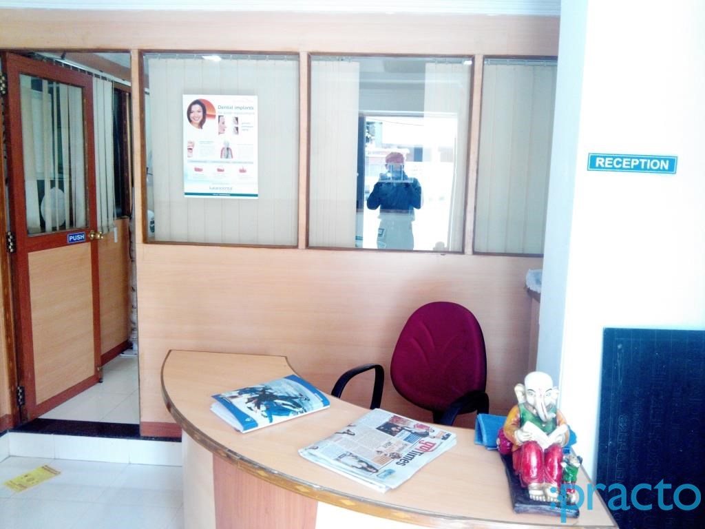 Reception at Ekdant Dental Clinic Bhosari Pune