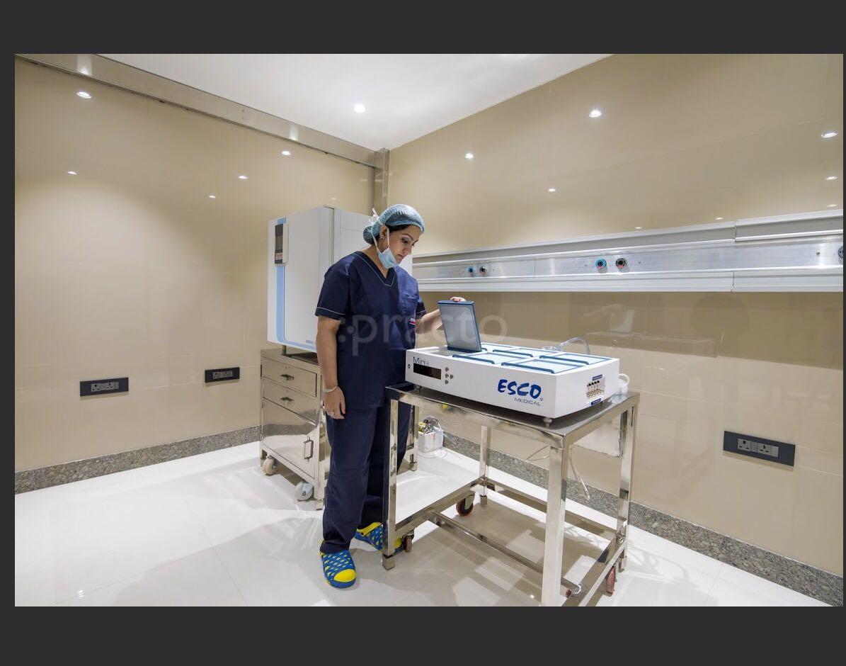 Labs at Evaa Womens Clinic Raja Park Colony Jaipur