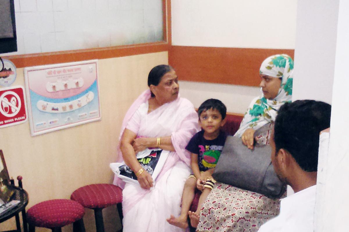 Waiting Area at FMS Dental Clinic Sadar Nagpur
