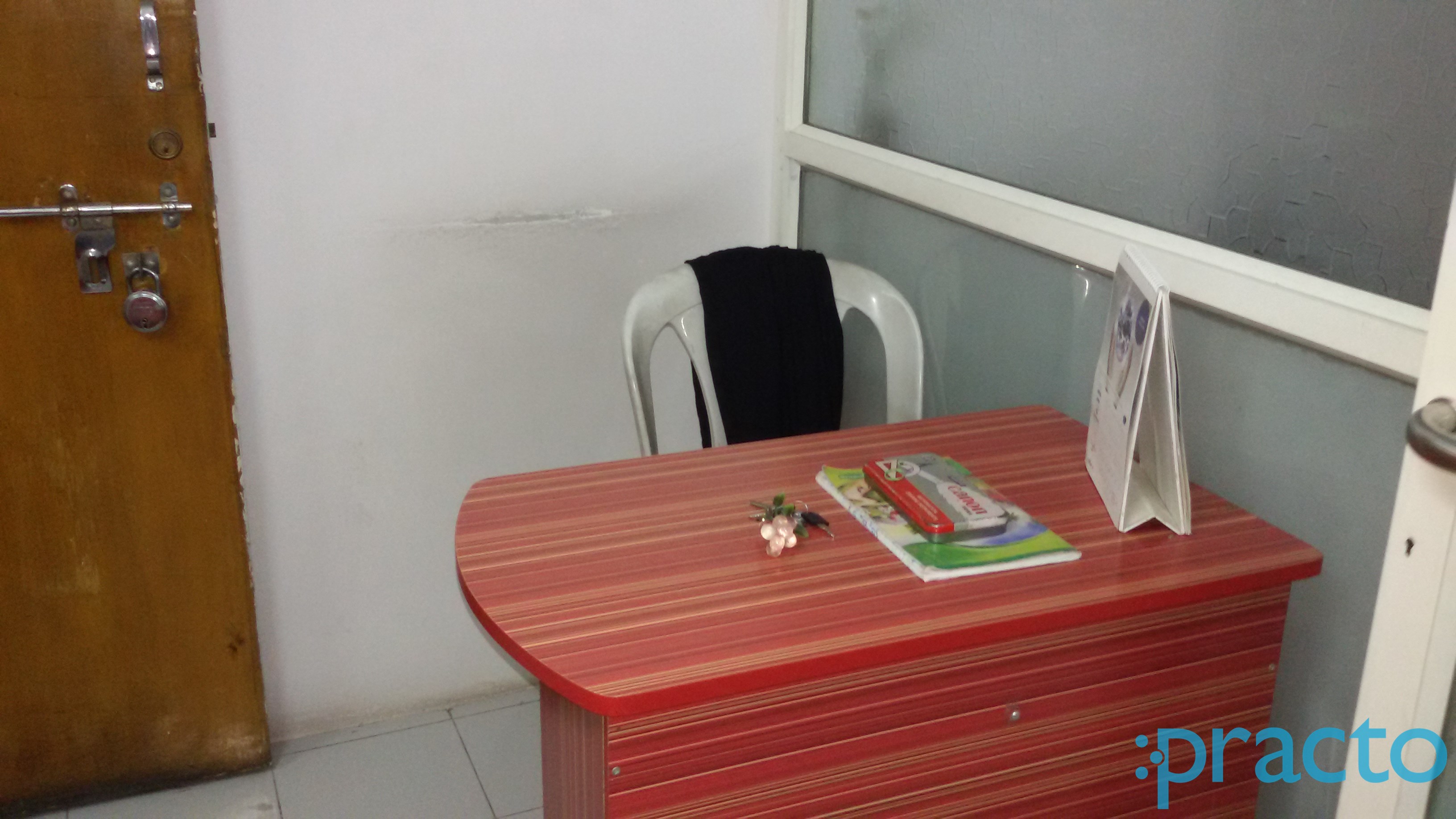 Reception at Gandhi Dental Clinic Kondhwa Pune