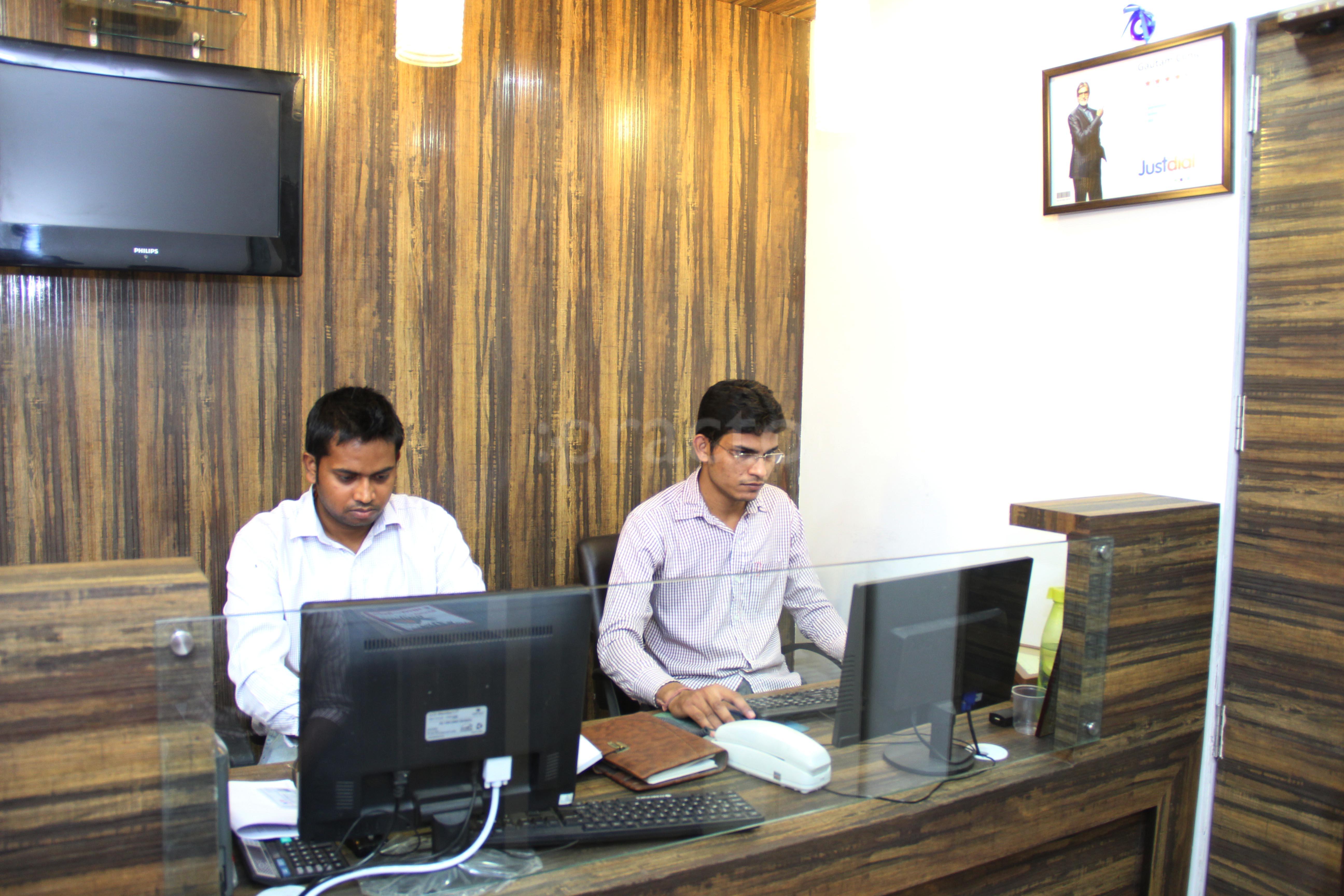 Reception at Gautam Clinic Pvt Ltd New Industrial Town Faridabad