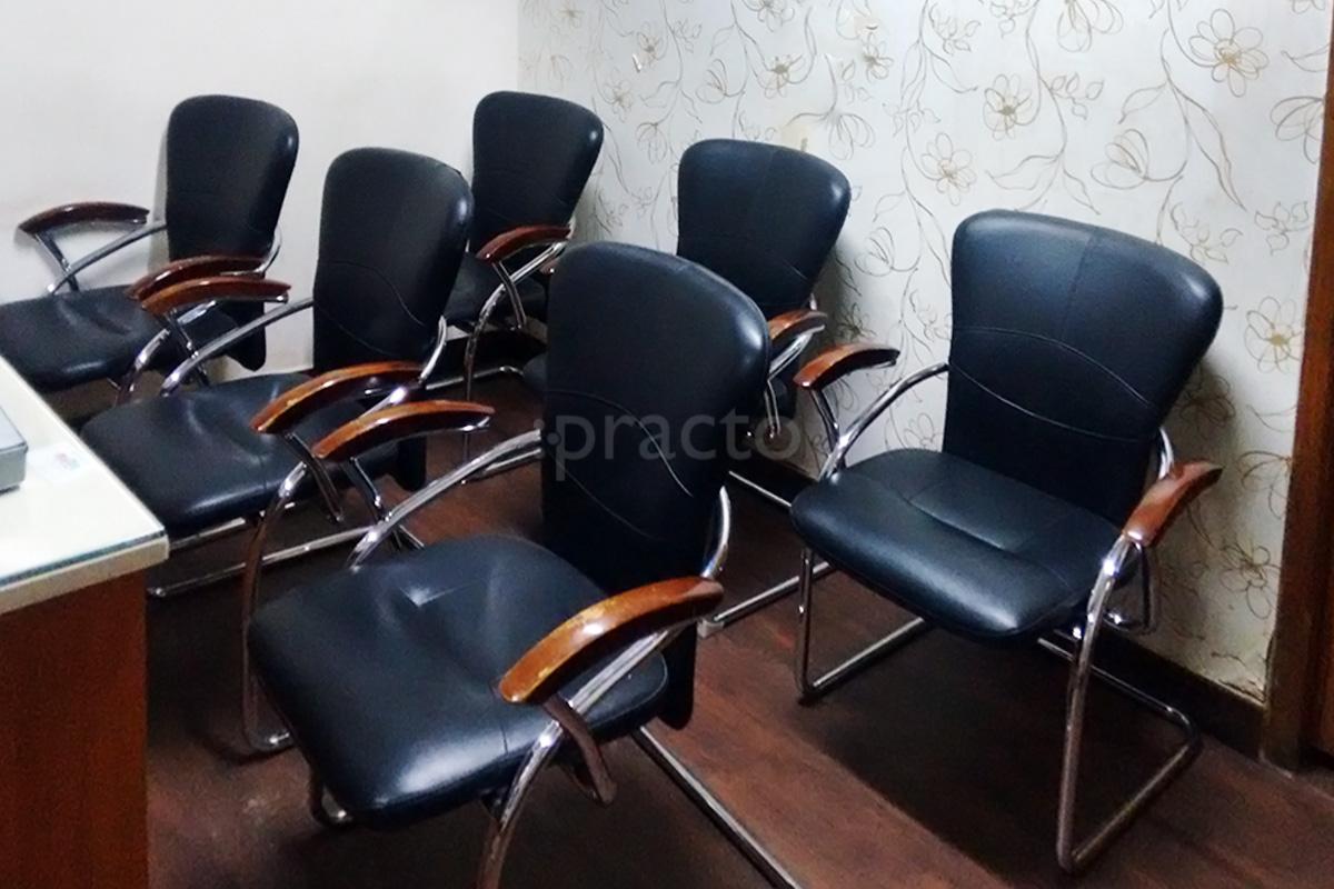 Waiting Area at Giridhar E.N.T Hospital And Laser Centre Suryaraopet Vijayawada