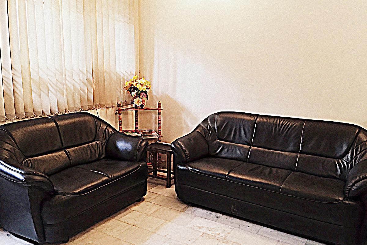 Waiting Area at Goels Clinic Greater Kailash Part 2 Delhi