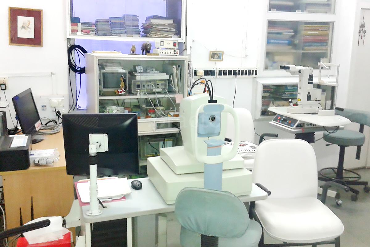 OPD/Ward at Govind Clinic and Retinal Laser Center Raopura Vadodara