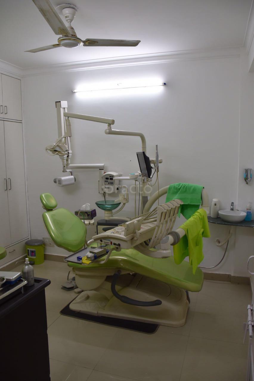 Operation Theatre at Green Apple Dental Care Dwarka Delhi