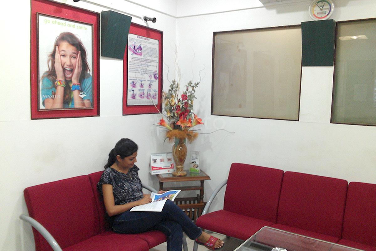 Waiting Area at Gupta's Dental & Orthodontic Centre Sector-18 Chandigarh