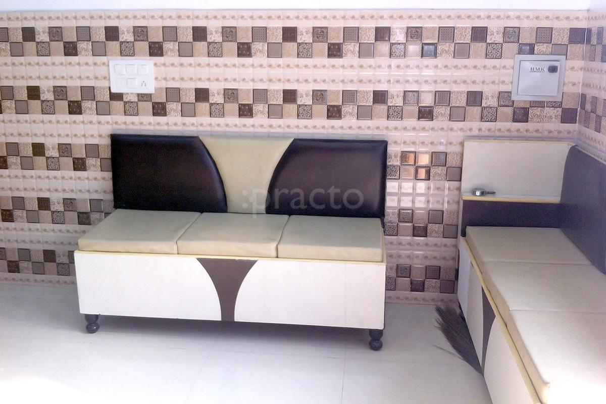 Waiting Area at Gynae And Spine Clinic Amritsar Amritsar