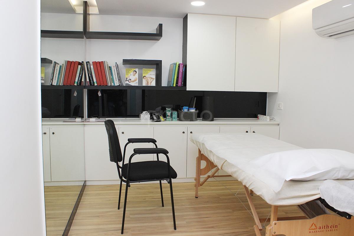 OPD/Ward at PhysioQinesis Thane West Thane