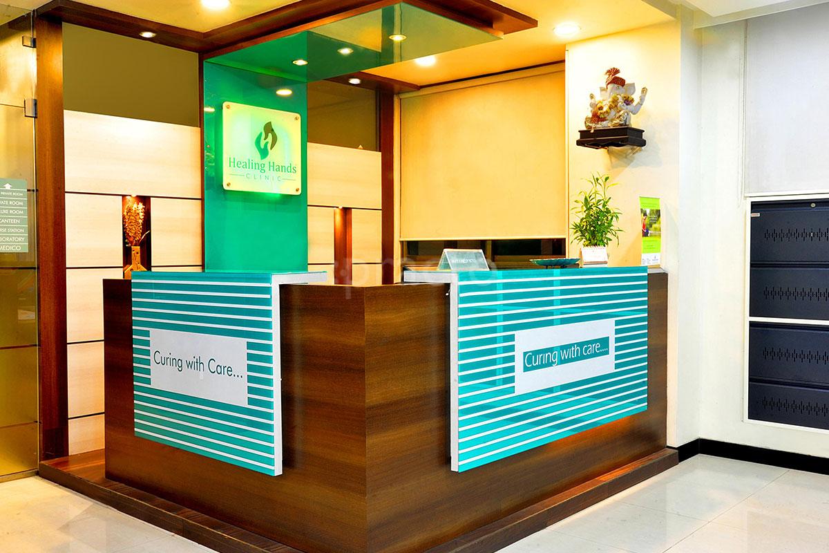 Reception at Healing Hands Clinic Tilak Road Pune
