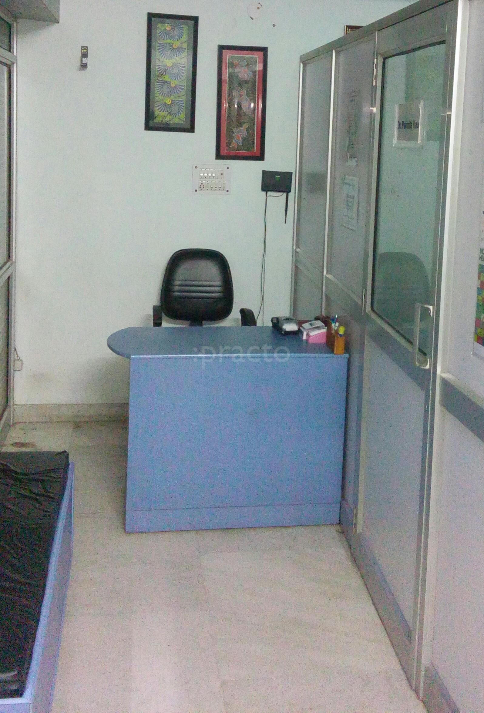 Waiting Area at Healing Hands the Family Clinic Dwarka Sector 23 Delhi