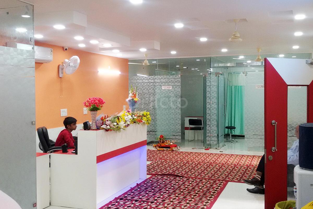Waiting Area at Healing Touch Sector 137 Noida