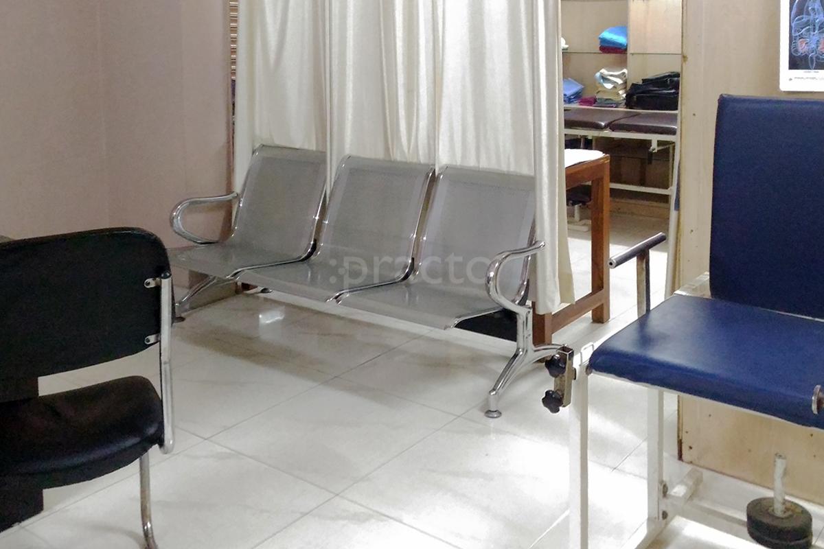 Waiting Area at Healing Touch Physiotherapy Clinic Palam Vihar Gurgaon