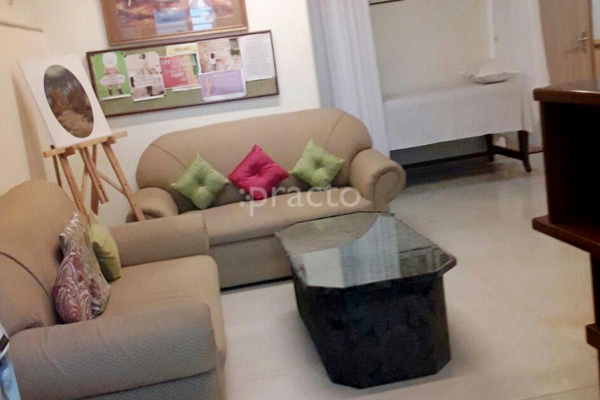 Waiting Area at Health Sense Physio And Wellness Clinic Gurgaon Sector 42 Gurgaon