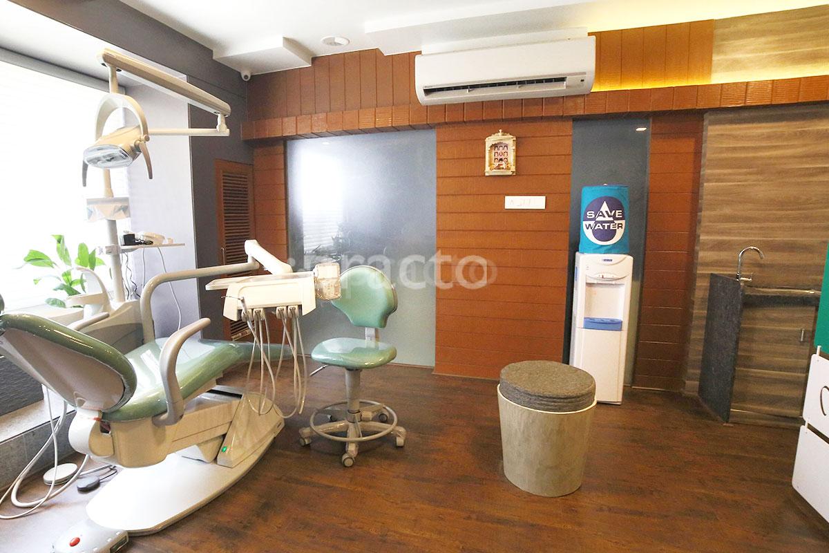 OPD/Ward at iDent Dental Clinic Nanpura Surat