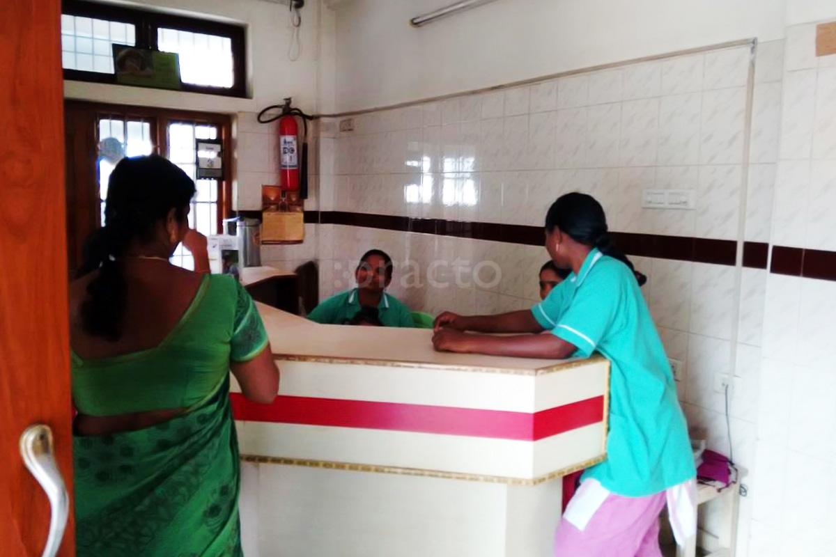 Reception at Ishwarya Maternity Hospital Suryaraopet Vijayawada
