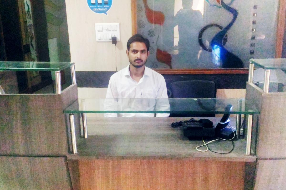 Reception at Isight Eye Center Shivpuri Meerut
