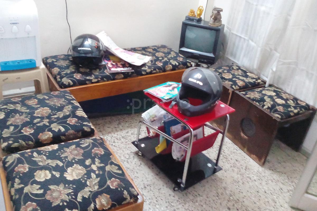 Waiting Area at Janki Clinic and Physiotherapy Centre Gulmohar Colony Bhopal