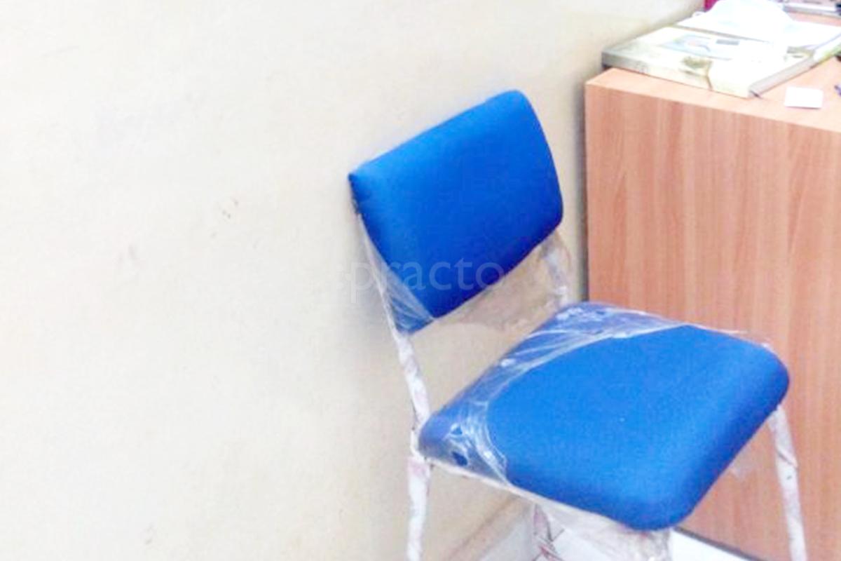 Waiting Area at Jayalakshmi Dental Clinic Sowcarpet Chennai