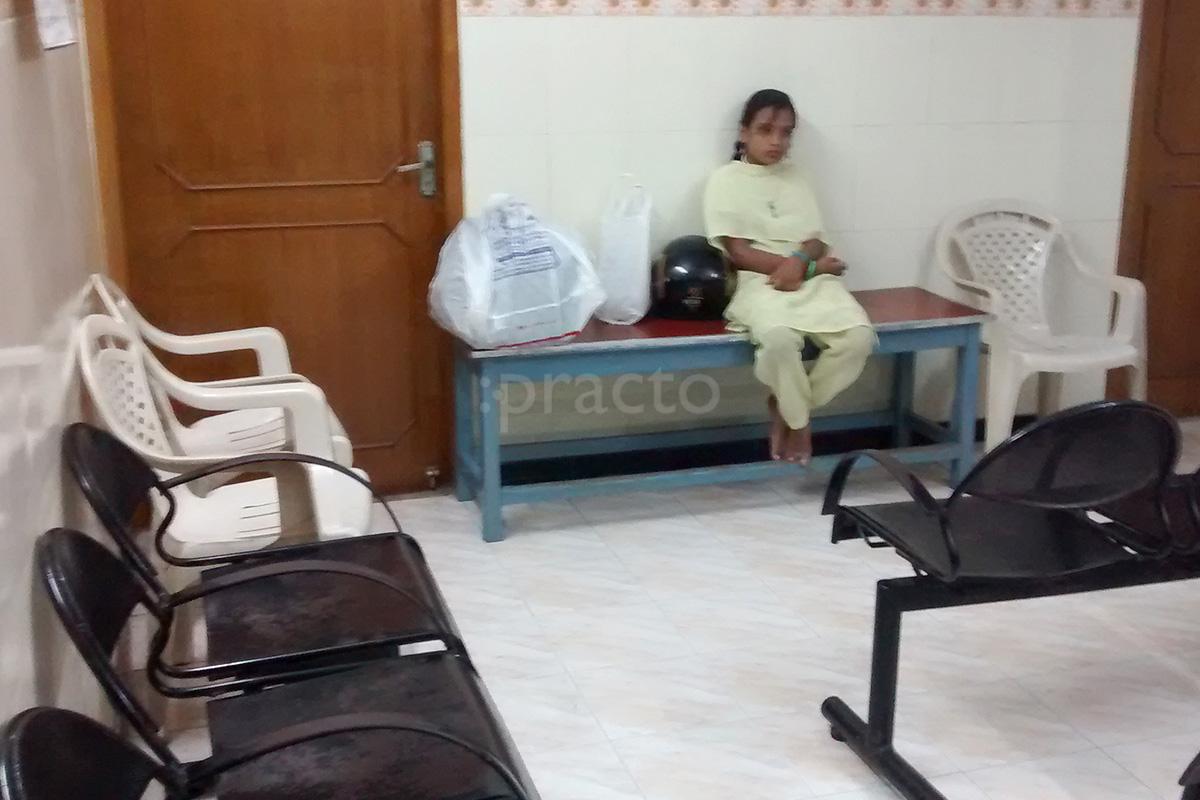 Waiting Area at Karthik Clinic Periyar Nagar Chennai