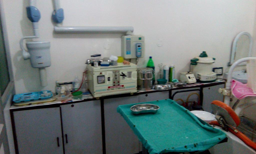 Kesarwani Dental Clinic M G Marg Allahabad