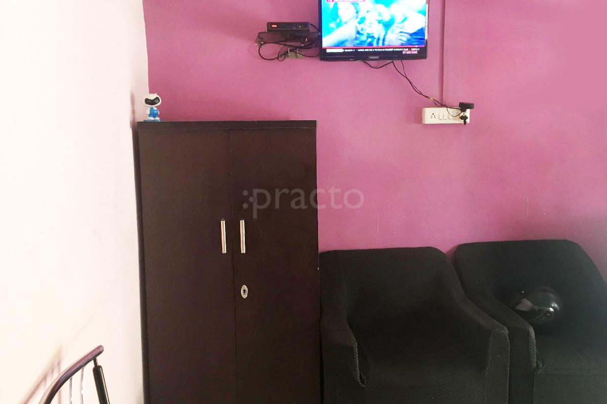 Waiting Area at Khare's Multispeciality Dental Clinic Khajrana Indore
