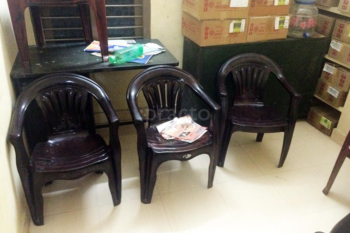 Waiting Area at Kottakal Aarya Vidya Sala Mylapore Chennai