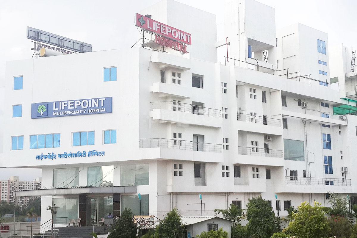 Entrance at Lifepoint Multispeciality Hospital Wakad Pune